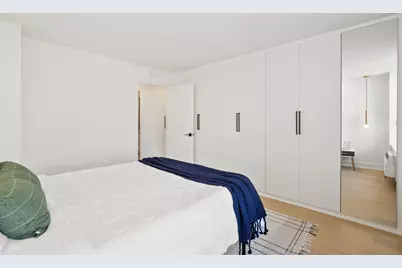 1460 N Sandburg Terrace #2001A, Chicago, IL 60610 - Photo 23