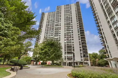 1460 N Sandburg Terrace #2001A, Chicago, IL 60610 - Photo 1