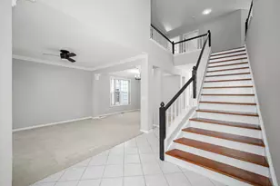 1379 W Deer Ct, Palatine, IL 60067 - Photo 3