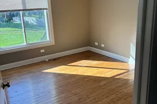 40 Mischa Ct, Lake Zurich, IL 60047 - Photo 17