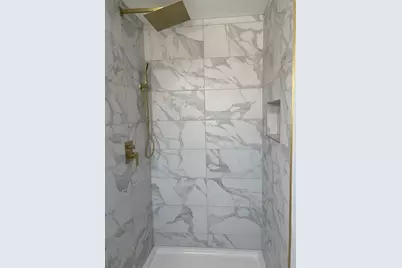 18452 Oakwood Avenue, Lansing, IL 60438 - Photo 7