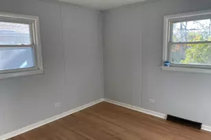 18452 Oakwood Ave, Lansing, IL 60438 - Photo 17