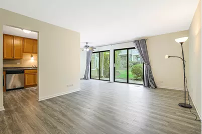 402 Sandalwood Lane #C1, Schaumburg, IL 60193 - Photo 3