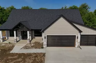 1917 S Stone Creek Blvd, Urbana, IL 61802 - Photo 25