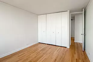 655 W Irving Park Rd, Chicago, IL 60613 - Photo 11