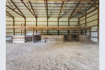 9104 E Weber Road, Ridott, IL 61067 - Photo 83