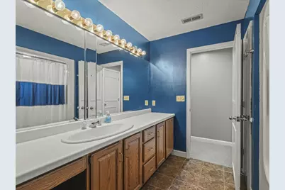 9104 E Weber Road, Ridott, IL 61067 - Photo 49