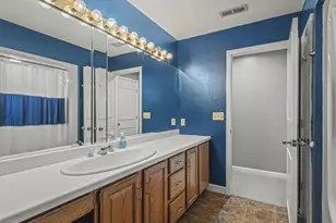 9104 E Weber Rd, Ridott, IL 61067 - Photo 49