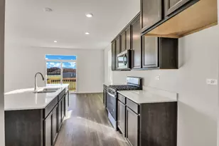 9967 Edgebrook Ln, Huntley, IL 60142 - Photo 5