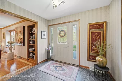 12 Highgate Court, Saint Charles, IL 60174 - Photo 5