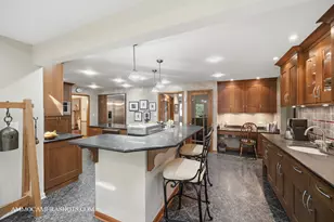 12 Highgate Ct, Saint Charles, IL 60174 - Photo 19