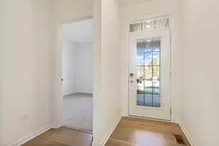 38 Tournament Dr, Hawthorn Woods, IL 60047 - Photo 3