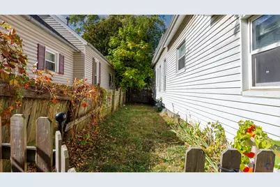 802 S Madison Street, Bloomington, IL 61701 - Photo 31