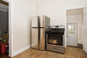 802 S Madison St, Bloomington, IL 61701 - Photo 23