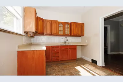 802 S Madison Street, Bloomington, IL 61701 - Photo 21