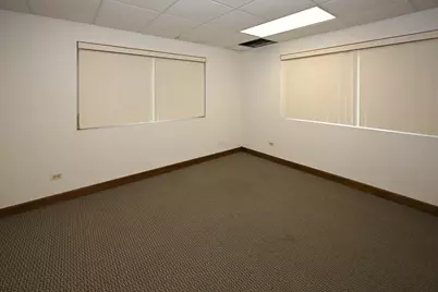 [Address not provided], Bensenville, IL 60106 - Photo 7