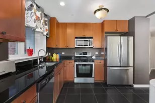 845 E 22nd St, Lombard, IL 60148 - Photo 15