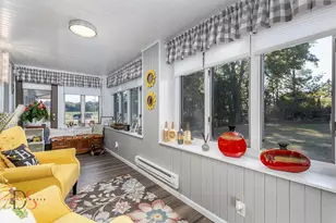 527 E Main St, Ottawa, IL 61350 - Photo 7