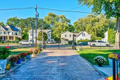 527 E Main Street, Ottawa, IL 61350 - Photo 39