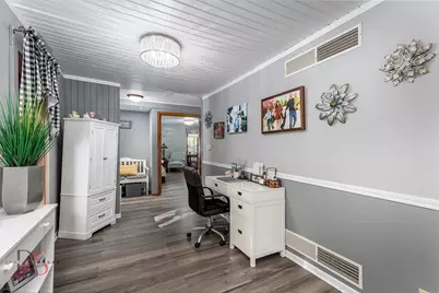 527 E Main Street, Ottawa, IL 61350 - Photo 9