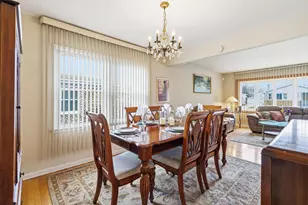 4038 Denley Ave, Schiller Park, IL 60176 - Photo 7