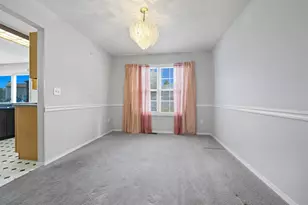 7 Melrose Ct, Bloomington, IL 61704 - Photo 7