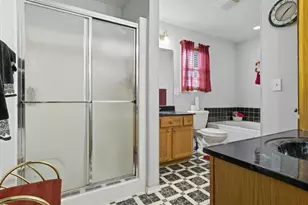 7 Melrose Ct, Bloomington, IL 61704 - Photo 17