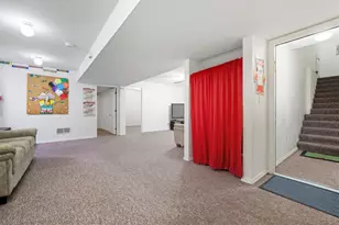 7 Melrose Ct, Bloomington, IL 61704 - Photo 25