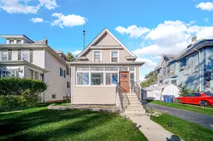 310 S 2nd Ave, Maywood, IL 60153 - Photo 1