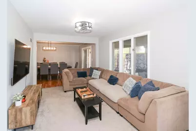 1114 Beach Comber Drive, Schaumburg, IL 60193 - Photo 9