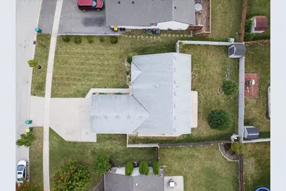 1306 Bassett Drive, Joliet, IL 60431 - Photo 31