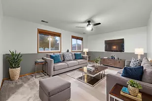 1306 Bassett Dr, Joliet, IL 60431 - Photo 21