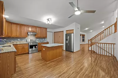 1306 Bassett Drive, Joliet, IL 60431 - Photo 7