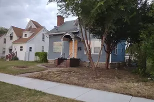 1326 S 5th St, Rockford, IL 61104 - Photo 3