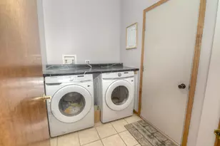 908 Mockingbird Dr, Antioch, IL 60002 - Photo 29