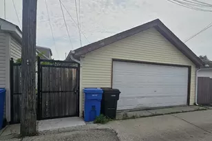 5330 S California Ave, Chicago, IL 60632 - Photo 19