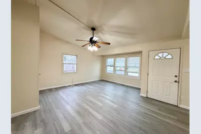 2016 Greendale Drive, Champaign, IL 61821 - Photo 3