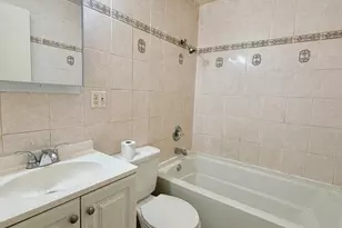2016 Greendale Dr, Champaign, IL 61821 - Photo 13