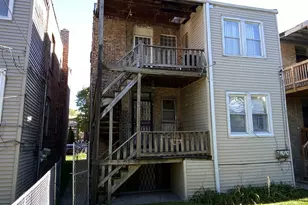 8036 S Dobson Ave, Chicago, IL 60619 - Photo 15