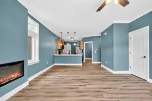 60 Kloe Ln, Sycamore, IL 60178 - Photo 3