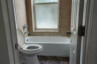 101 Comstock St, Joliet, IL 60436 - Photo 11