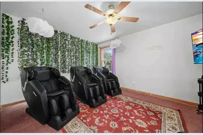 5304 S New England Avenue, Chicago, IL 60638 - Photo 15