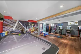 5304 S New England Ave, Chicago, IL 60638 - Photo 17