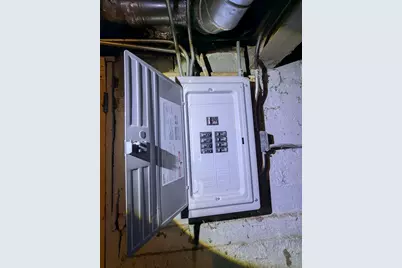 10110 S Yale Avenue, Chicago, IL 60628 - Photo 3