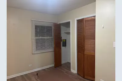 1316 Monroe Street, Lake in the Hills, IL 60156 - Photo 15