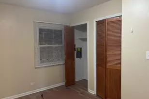 1316 Monroe St, Lake in the Hills, IL 60156 - Photo 15