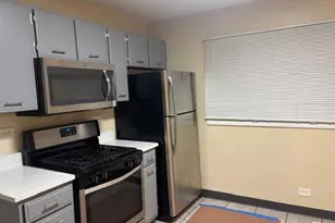 1316 Monroe St, Lake in the Hills, IL 60156 - Photo 5