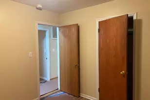 1316 Monroe St, Lake in the Hills, IL 60156 - Photo 13