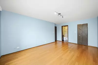 1400 N Elmhurst Road #302, Mount Prospect, IL 60056 - Photo 11