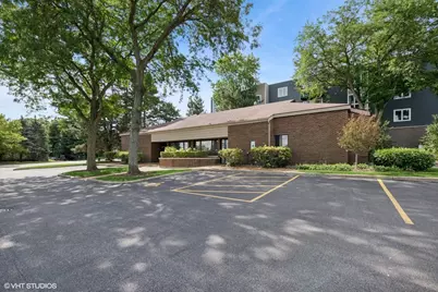 915 Milwaukee Avenue #B, Libertyville, IL 60048 - Photo 3